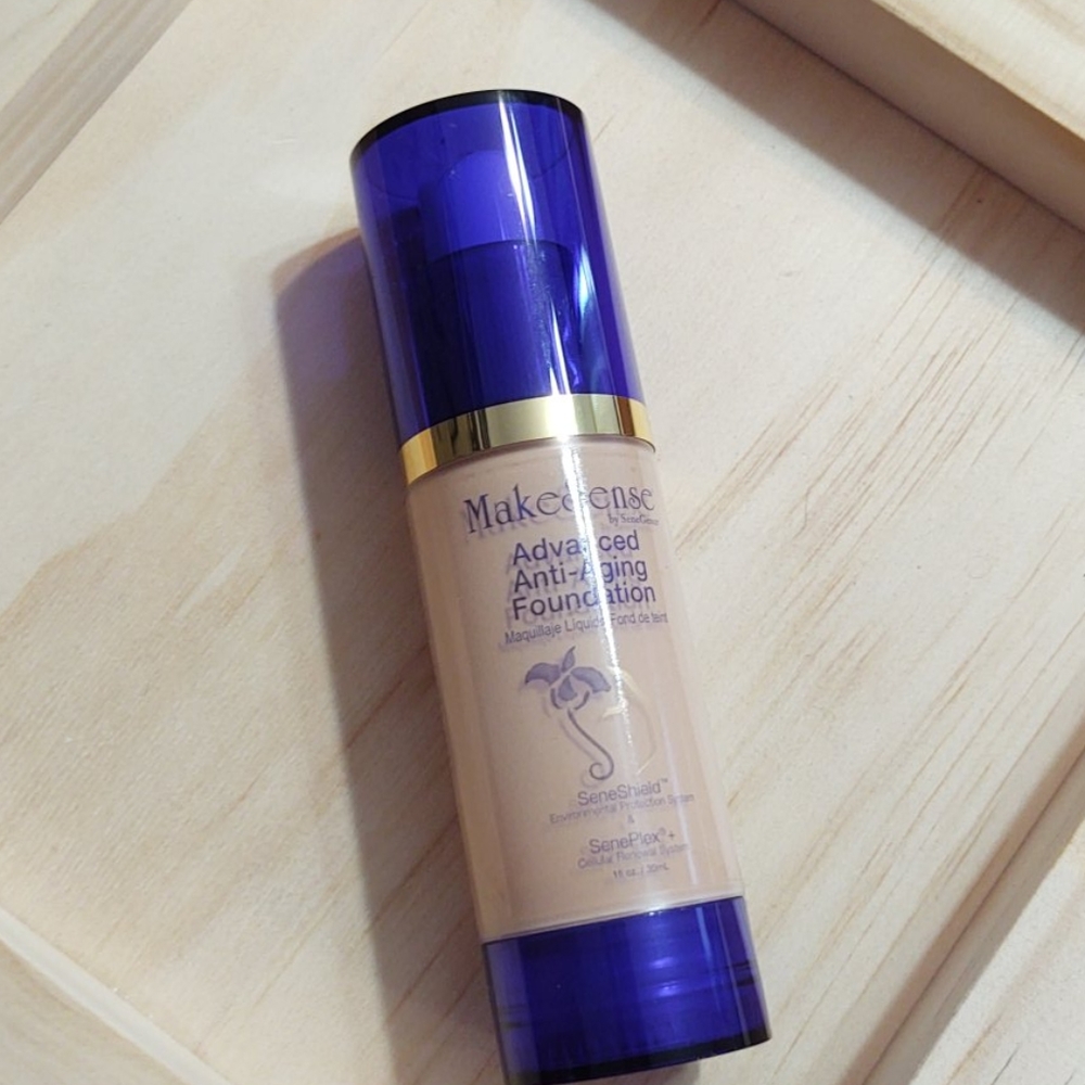Advanced Anti-Aging Foundation
